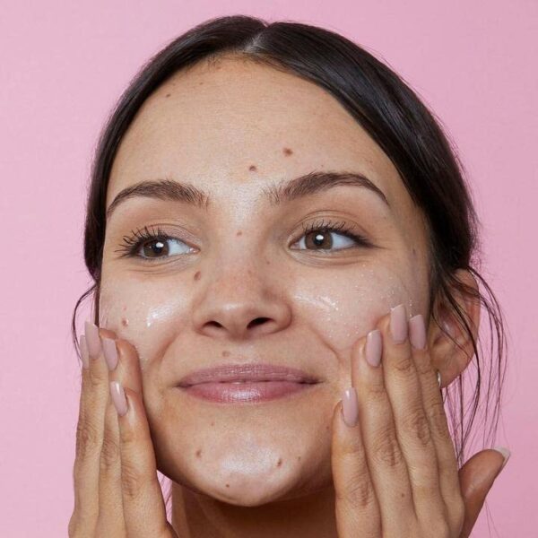 Soap & Glory Vitamin C Face Soap And Clarity Facial Wash 350ml - Image 2