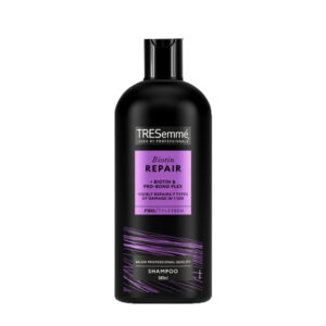 TRESemmé Biotin Repair visibly repairs 7 types of damage in 1 use Shampoo for dry, damaged hair 680 ml